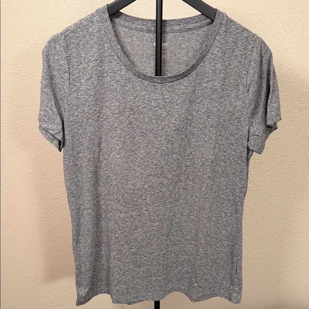 Mossimo Supply Co. Heather Gray Short Sleeve Tee